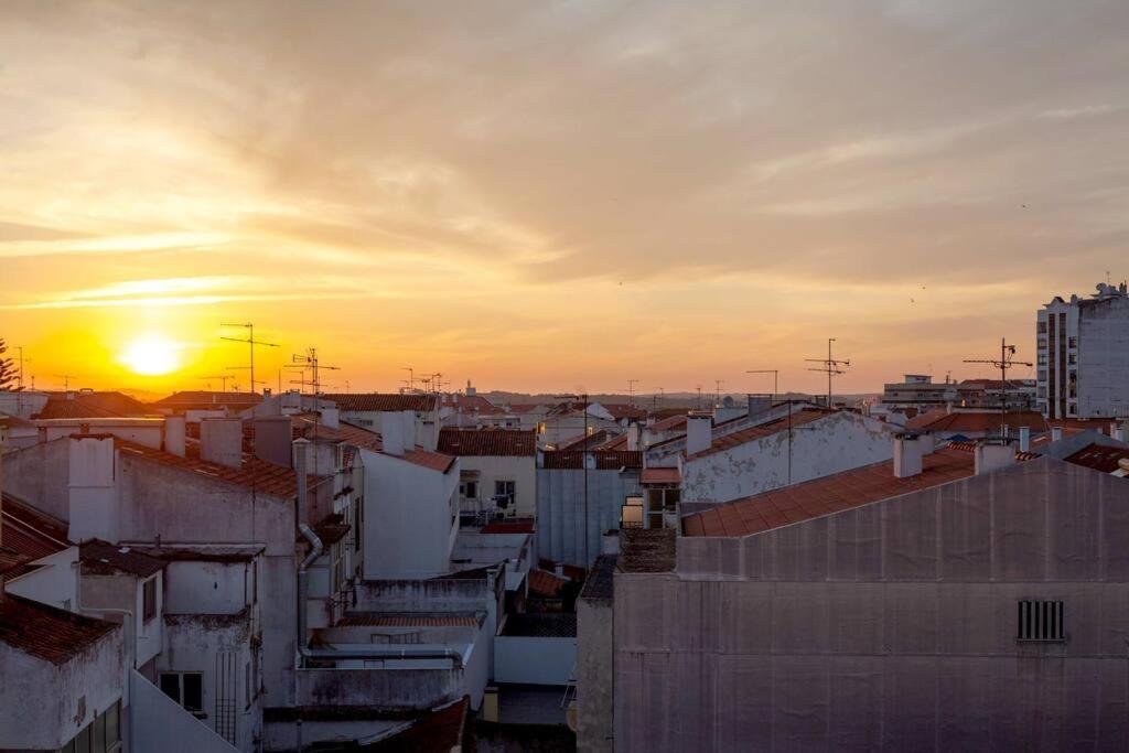 Penthouse Apartment, City Center Caldas Da Rainha Dış mekan fotoğraf